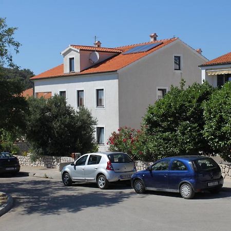 Apartments With A Parking Space Mali Lošinj Kültér fotó